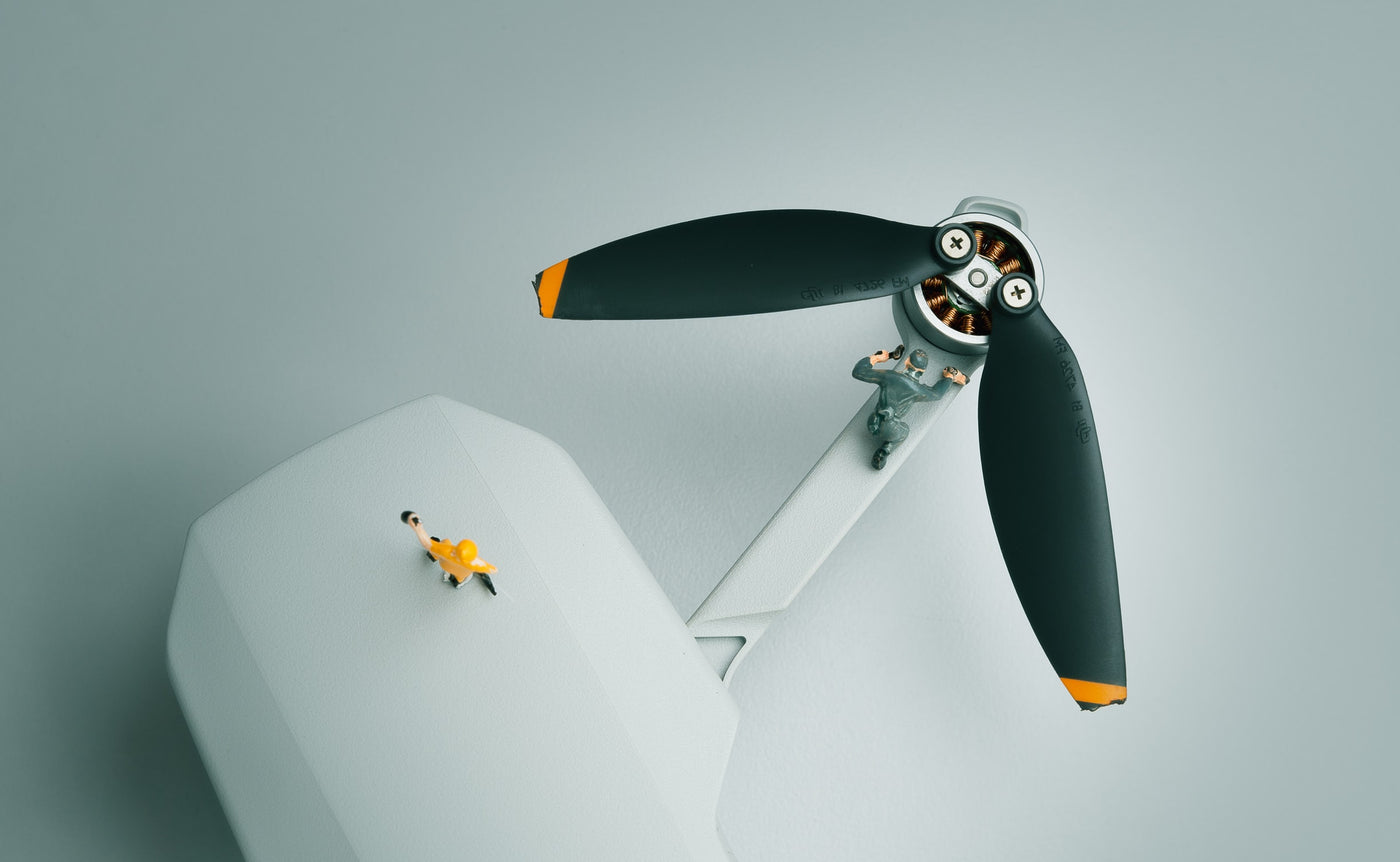 DJI Mini 2 drone with one of the propellers